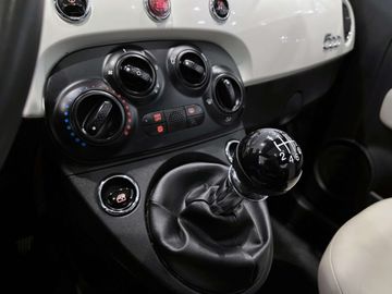 Car image 30