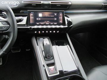 Car image 24