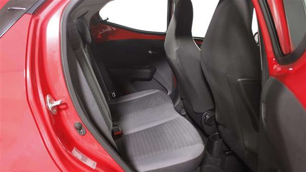 Toyota Aygo 53 kW image number 7