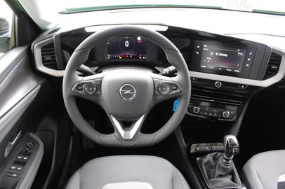 Car image 14