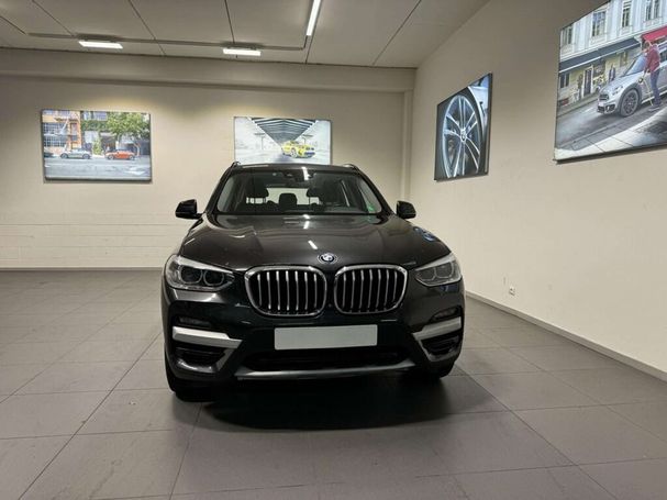 BMW X3 xDrive20d xLine 140 kW image number 2