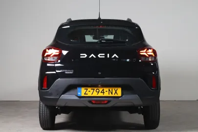 Car image 30