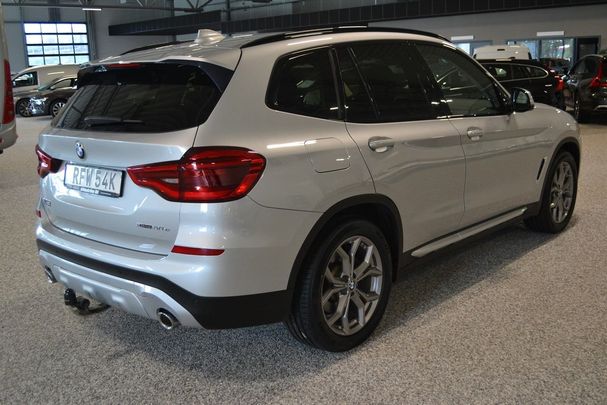 BMW X3 xDrive30e 216 kW image number 3