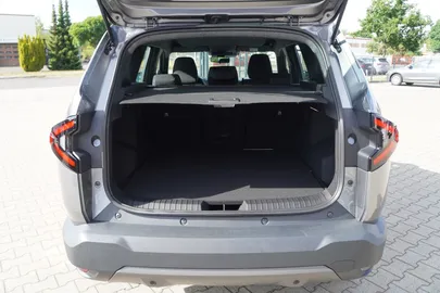 Car image 40