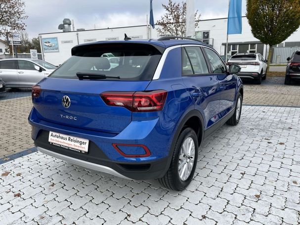 Volkswagen T-Roc 1.0 TSI T-Roc 81 kW image number 2