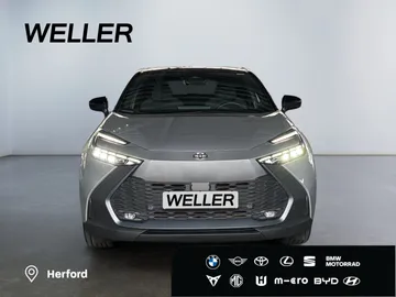 Car image 3