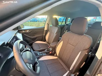 Car image 31