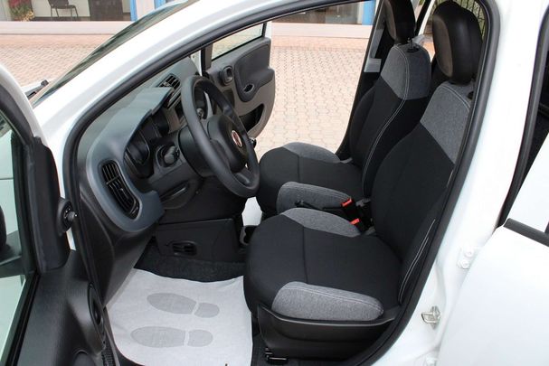 Fiat Panda 1.0 Hybrid 51 kW image number 3