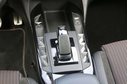 Car image 47