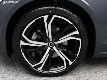 Car image 49