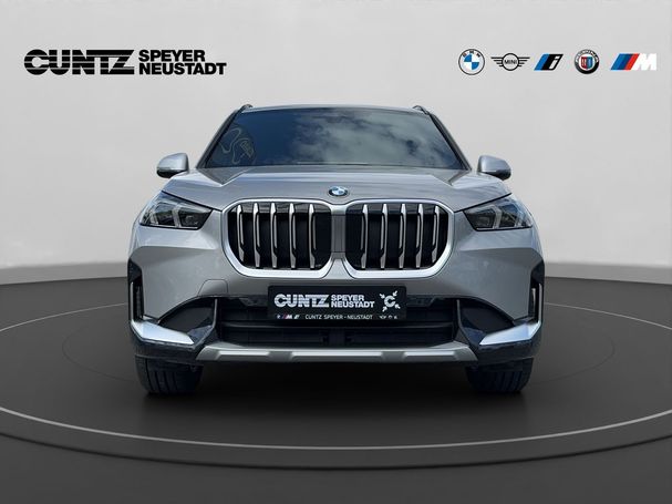 BMW X1 sDrive18d xLine 110 kW image number 4