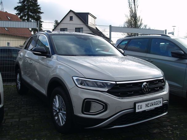 Volkswagen T-Roc 1.0 TSI T-Roc 81 kW image number 2