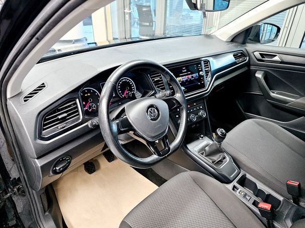 Volkswagen T-Roc 85 kW image number 20