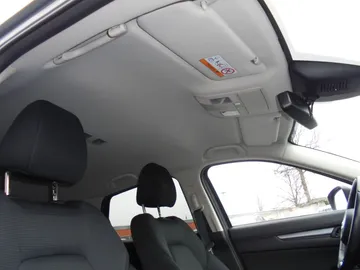 Car image 41