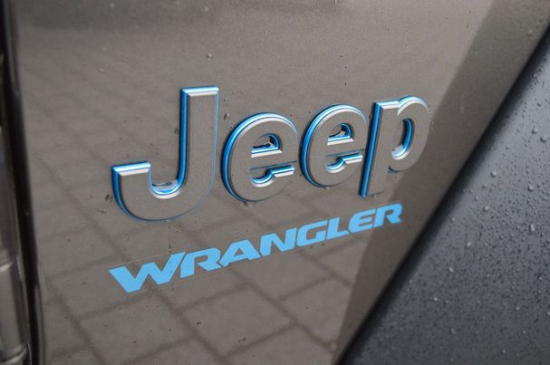 Jeep Wrangler PHEV 280 kW image number 12