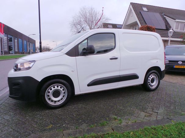 Citroen Berlingo 1.5 BlueHDi M Club 96 kW image number 2