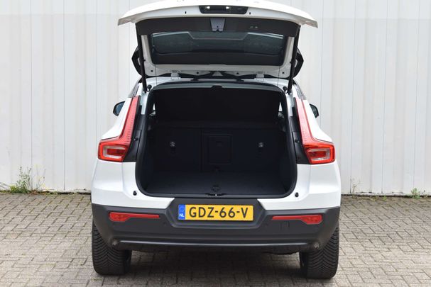 Volvo XC40 Extended Range Ultimate 185 kW image number 8