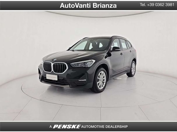 BMW X1 sDrive18d Advantage 110 kW image number 1