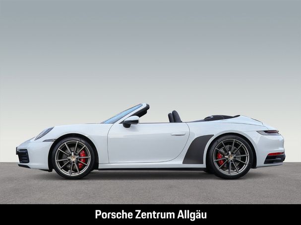 Porsche 992 Carrera 4S Cabrio 331 kW image number 3