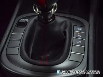 Car image 38