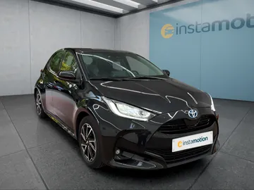 Car image 3
