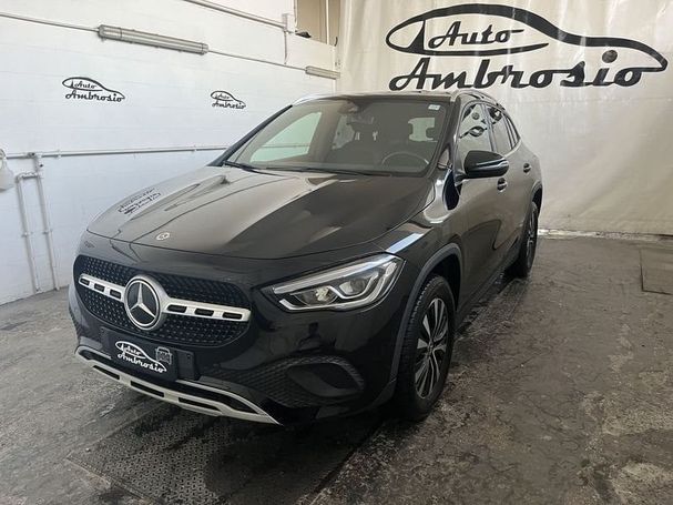 Mercedes-Benz GLA 180 85 kW image number 1