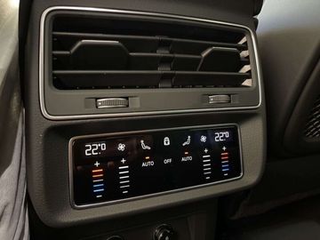 Car image 41