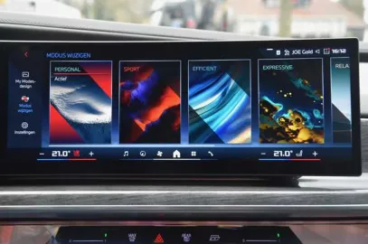 Car image 39