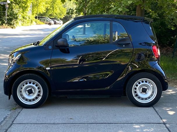 Smart ForTwo coupe EQ 60 kW image number 6