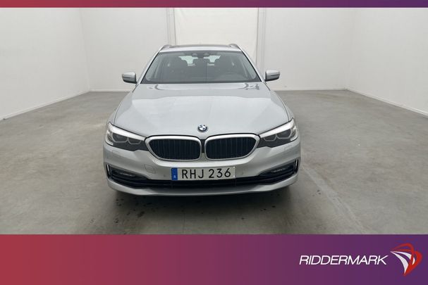 BMW 520d Touring xDrive Sport Line 140 kW image number 3