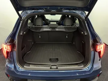 Car image 34