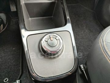 Car image 36