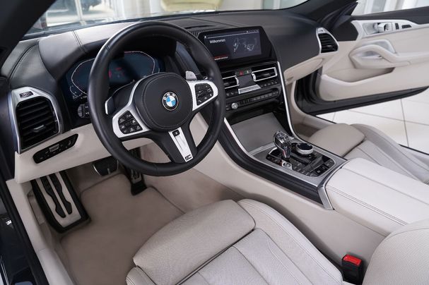 BMW 840d Cabrio xDrive 235 kW image number 7