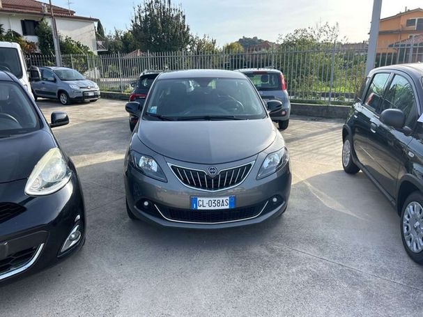 Lancia Ypsilon 51 kW image number 2