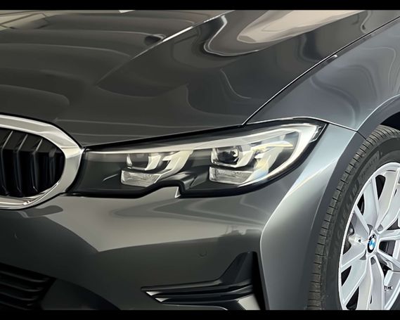 BMW 320d xDrive Advantage 140 kW image number 4