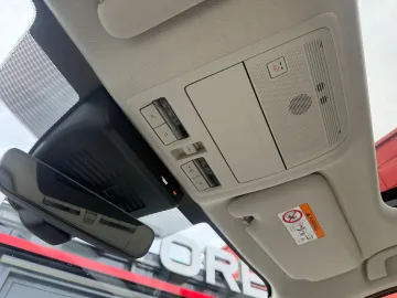Car image 41