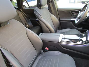 Car image 37