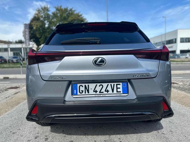 Lexus UX 250h 135 kW image number 3