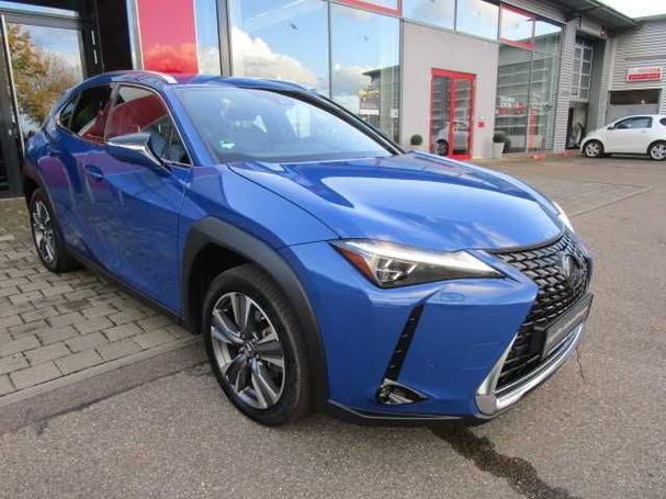 Lexus UX 300e 150 kW image number 8