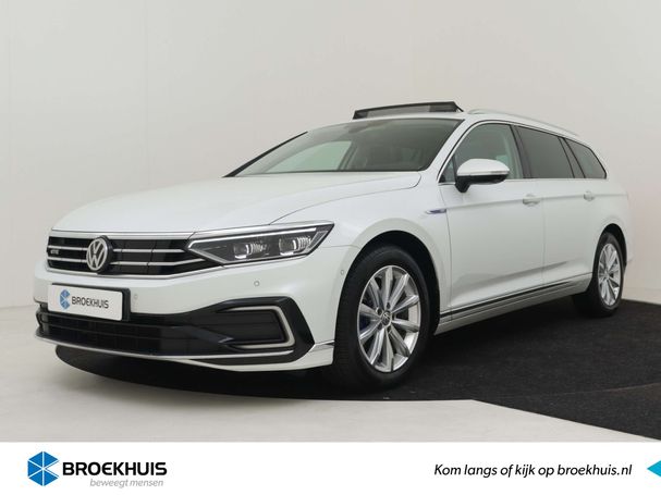 Volkswagen Passat GTE 1.4 TSI PHEV DSG 160 kW image number 1