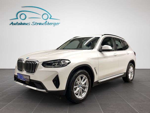 BMW X3 xDrive 210 kW image number 1