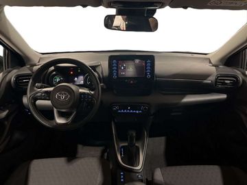 Car image 11