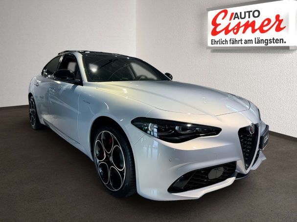 Alfa Romeo Giulia 2.0 Veloce 206 kW image number 17