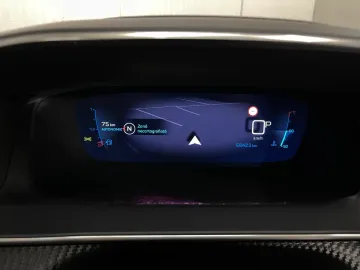 Car image 33