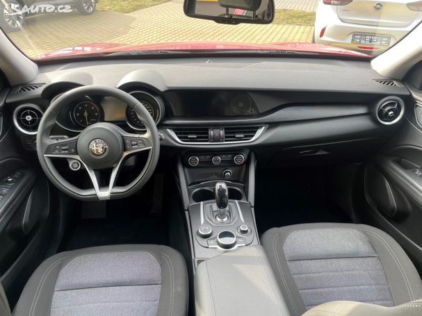 Alfa Romeo Stelvio 2.2 118 kW image number 9