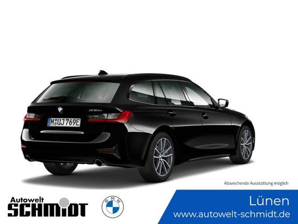 BMW 330 e Touring 215 kW image number 3