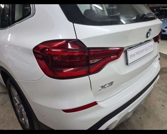 BMW X3 xDrive20d xLine 140 kW image number 10