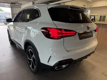 Car image 39
