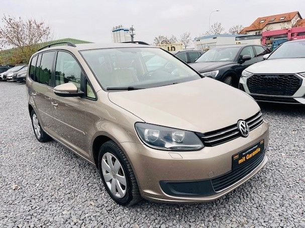 Volkswagen Touran 1.6 TDI Comfortline 77 kW image number 2