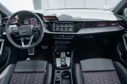 Car image 41